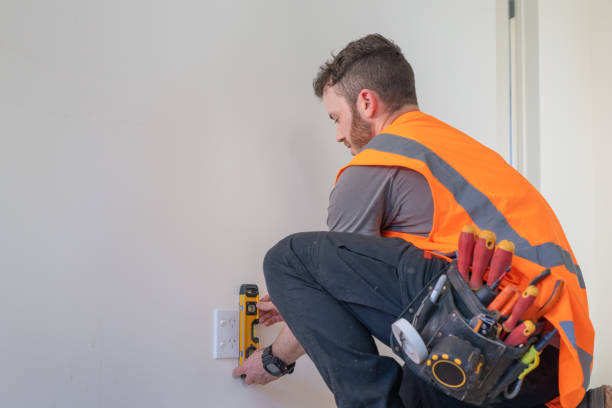 Professional Electrician in Plantation, FL